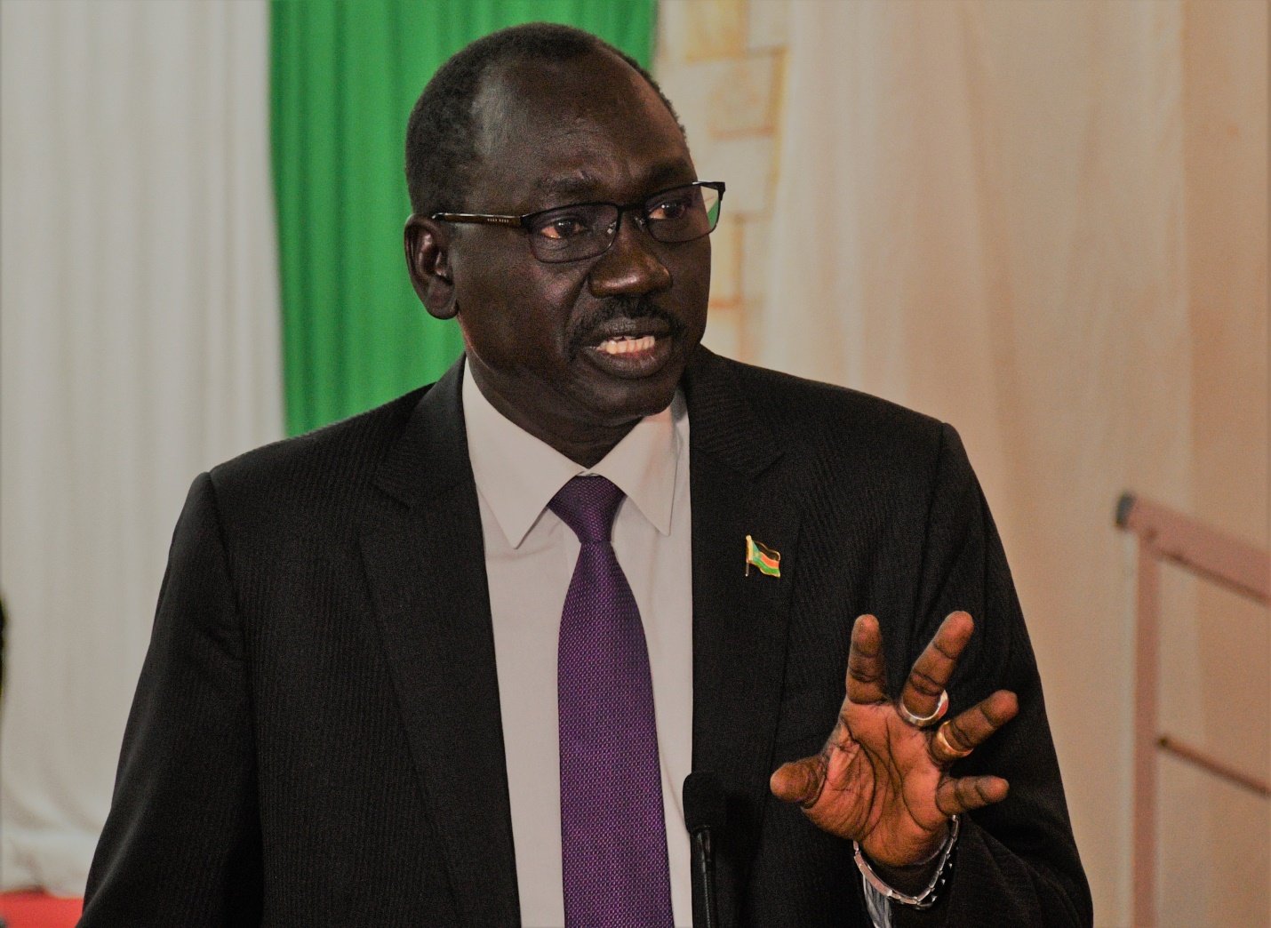 Awak Mathok Over 300 illegal foreign companies flood South Sudan – One Citizen ...